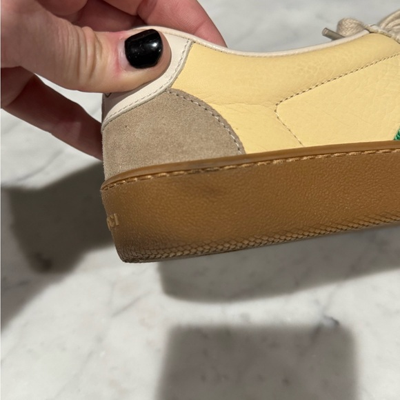 Authentic Women’s Gucci G74 Web Low Sneakers in Oatmeal - Picture 15 of 16